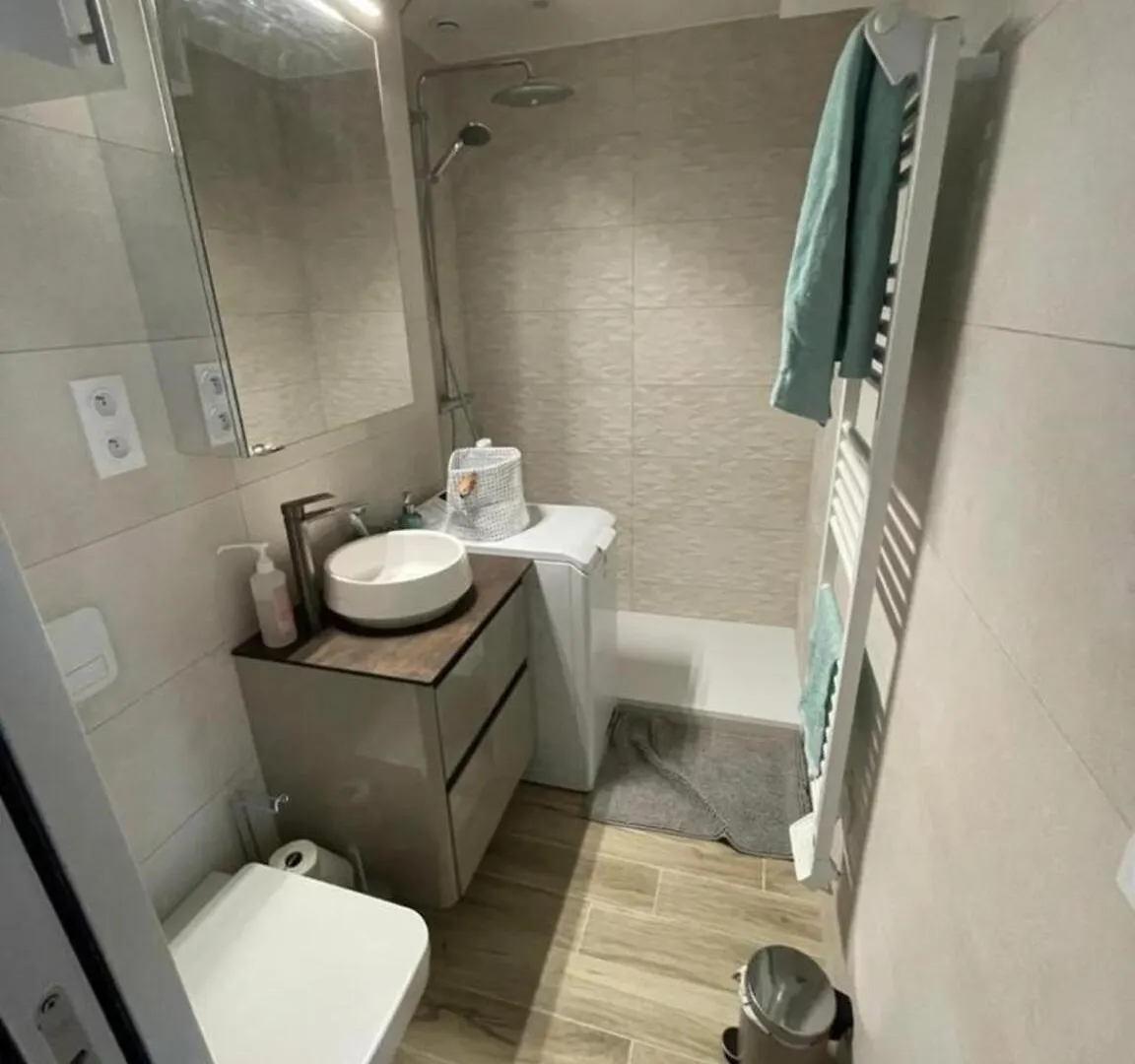 Appartement Buzelin 18Eme 巴黎 公寓